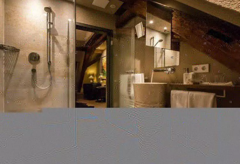 اتاق راحتی, Farmerhauslodge