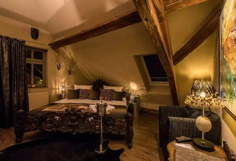 اتاق لوکس, Farmerhauslodge