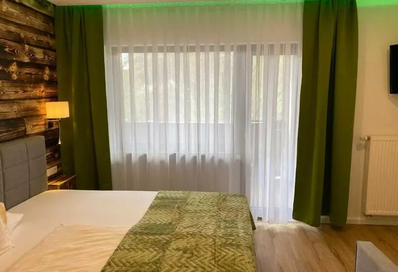 اتاق استاندارد با بالکن, Gasthof Zur Sonne Winzenhohl