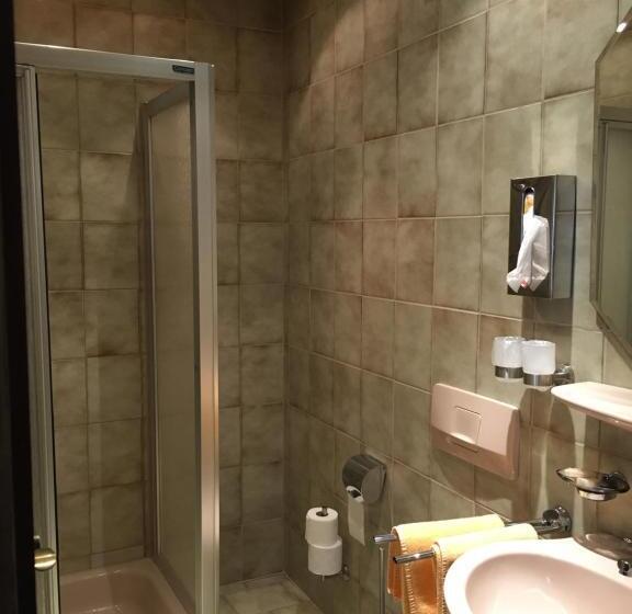 ベーシックルーム, Gasthof Zur Sonne Winzenhohl