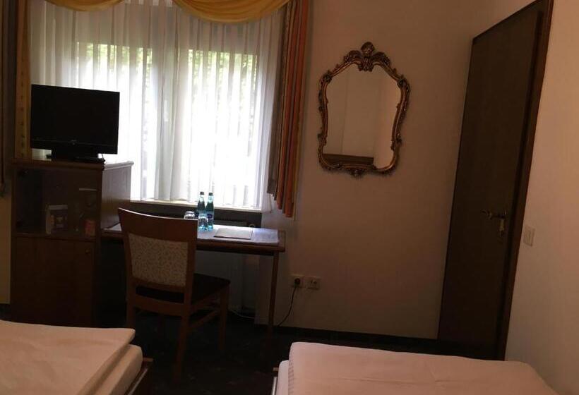 ベーシックルーム, Gasthof Zur Sonne Winzenhohl