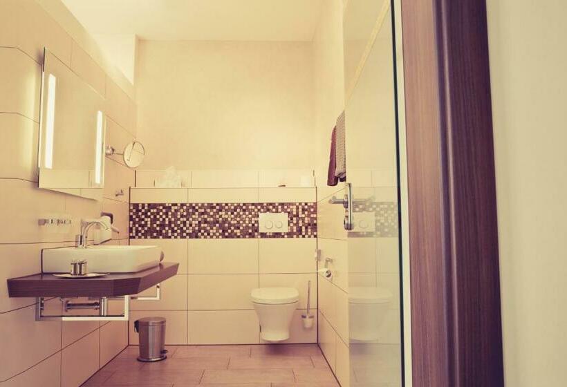 スーペリアールーム, Glutschaufel