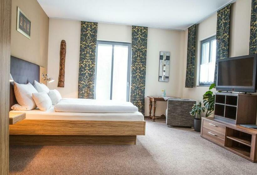 スーペリアールーム, Glutschaufel