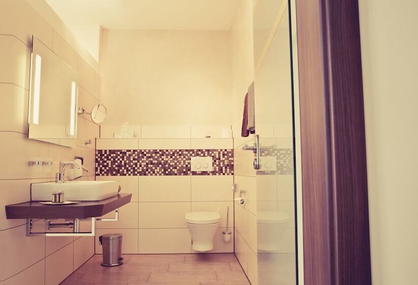 スーペリアールーム, Glutschaufel