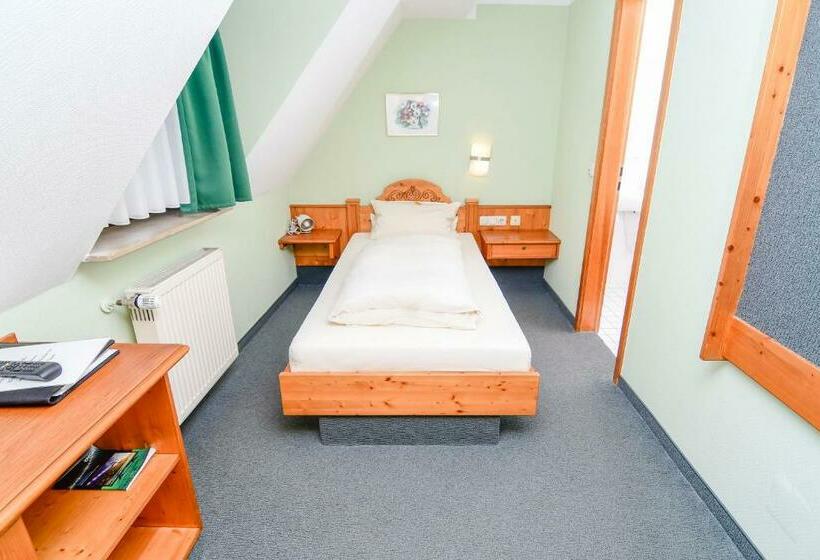 Quarto Estandar Individual, Gastehaus Engelgasse Herzogenaurach