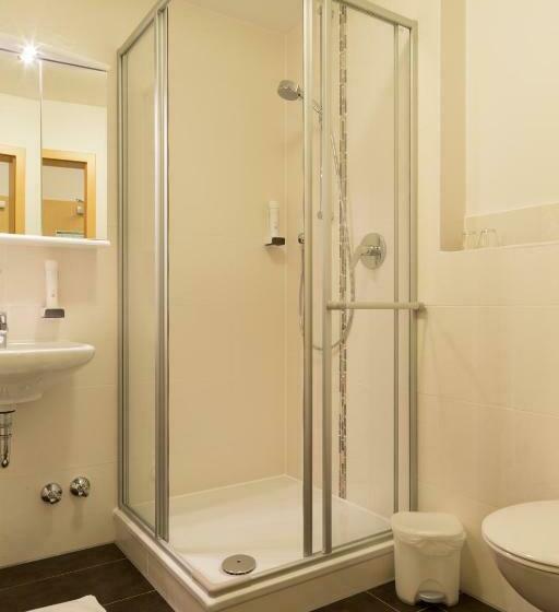 스탠다드 룸, Krone