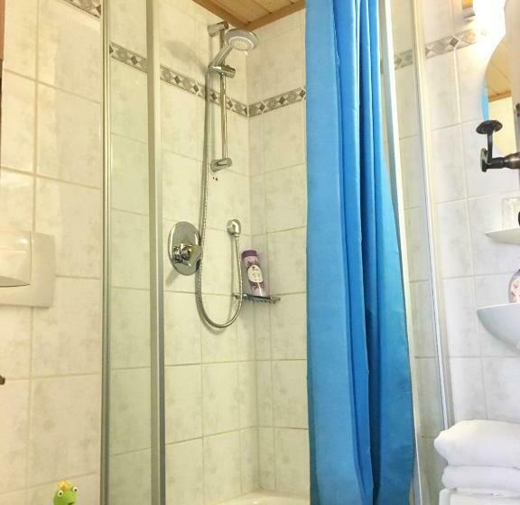 Habitació Estàndard, Pension Karner