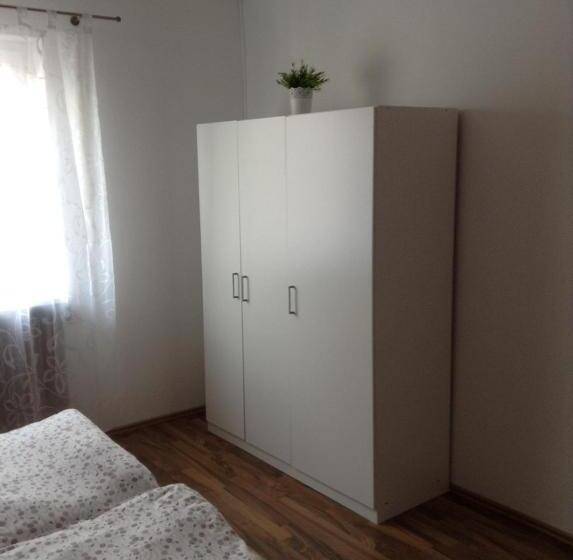 شقة غرفتين, Pension Lindenhof