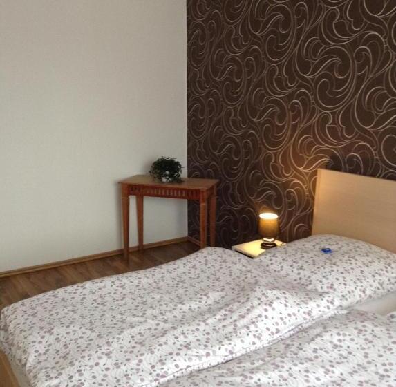 Апартаменты 2 Спальни, Pension Lindenhof