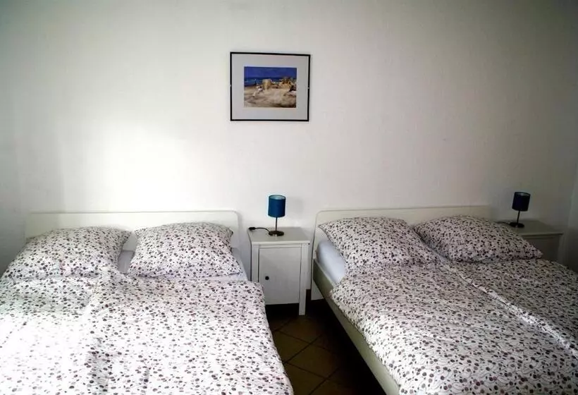 Huoneisto 1 Makuuhuone, Pension Lindenhof
