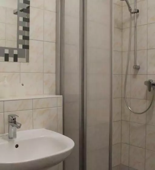 ベーシックルーム, Pension Schwerin Haus Schreiber