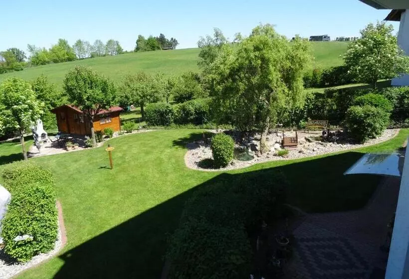 庭の見える1ベッドルームアパートメント, Pension Und Apartment Landhaus Fricke