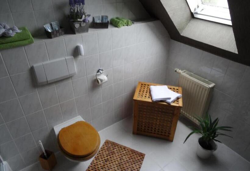 Апартаменты 1 Спальня Вид на Сад, Pension Und Apartment Landhaus Fricke