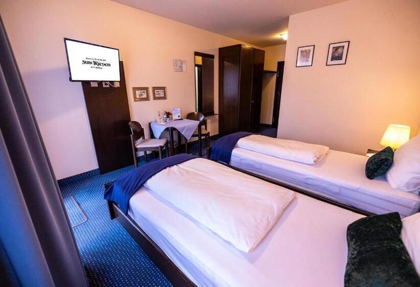 스탠다드 룸, & Restaurant Zum Riesen