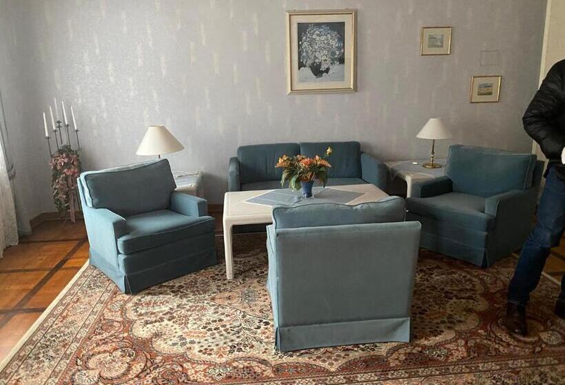 디럭스 스위트, & Restaurant Zum Riesen