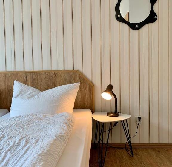 标准间, Reutiner Hof