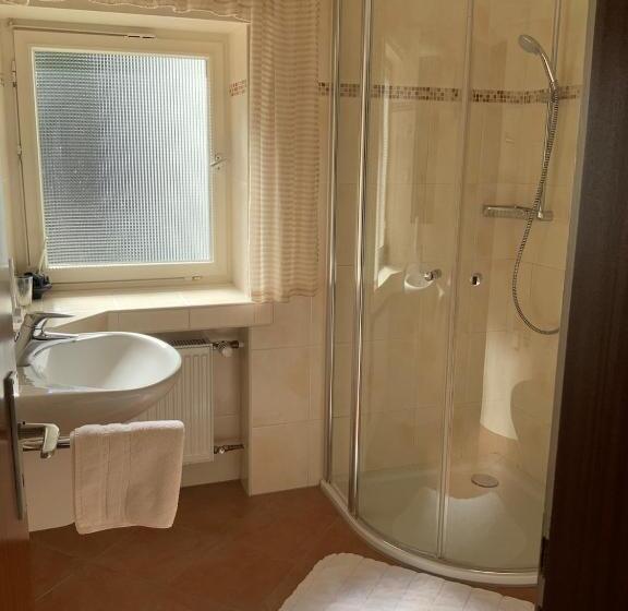 침실 1개 아파트, Wintersmühle