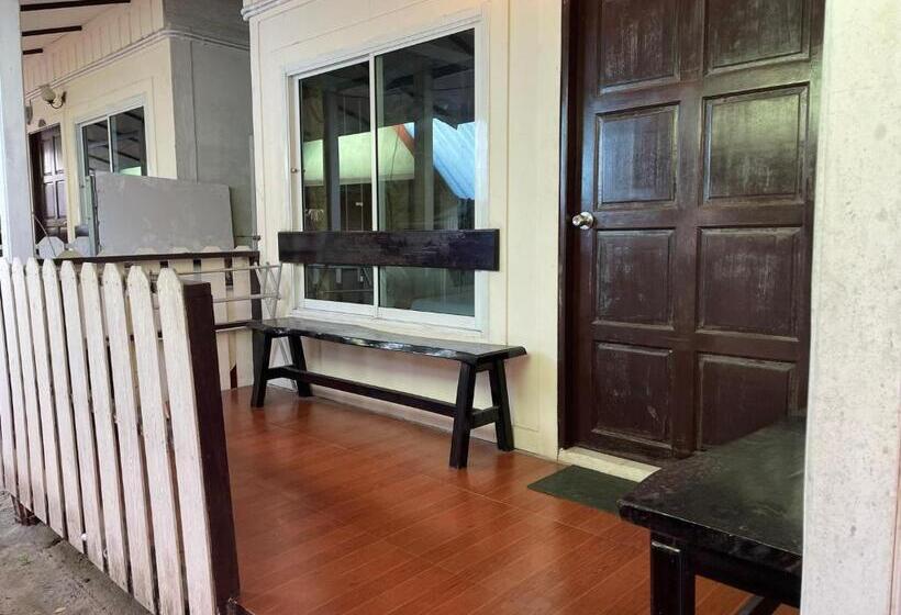 오두막, Phi Phi Twin Palms Bungalow