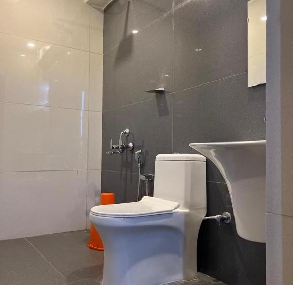 سوییت اجرایی, Luxe Inn