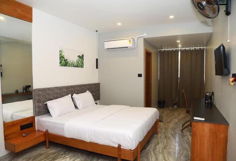 اتاق لوکس, Luxe Inn