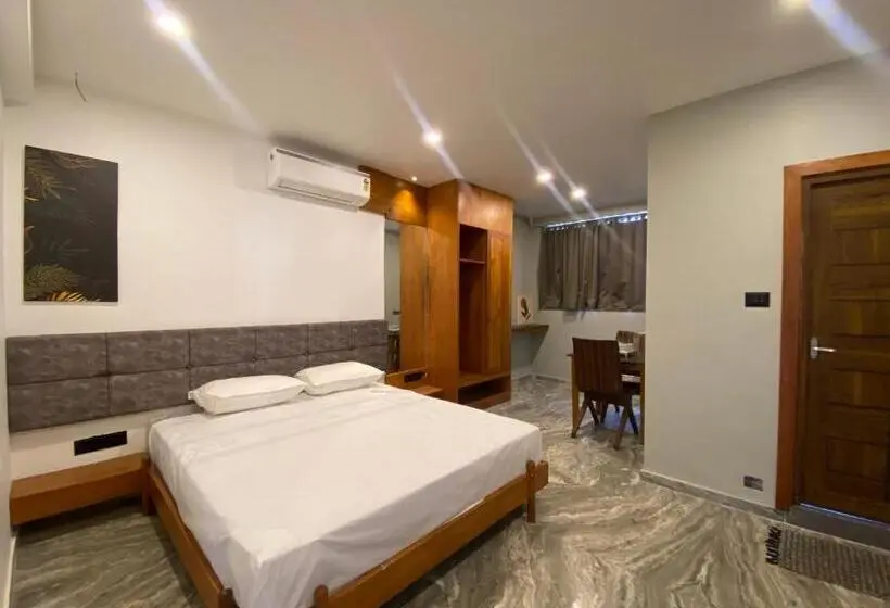 Chambre Economy, Luxe Inn