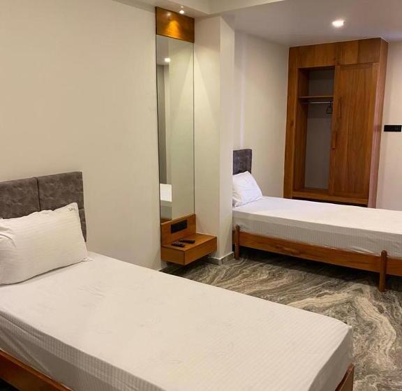 اتاق لوکس, Luxe Inn