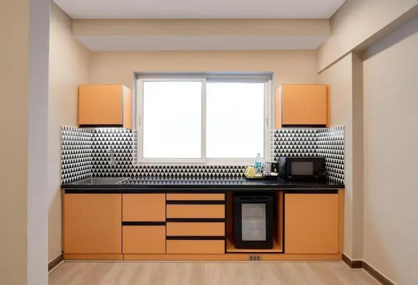 سوئیت با تخت بزرگ, Lemon Tree Suites, Whitefield, Bengaluru