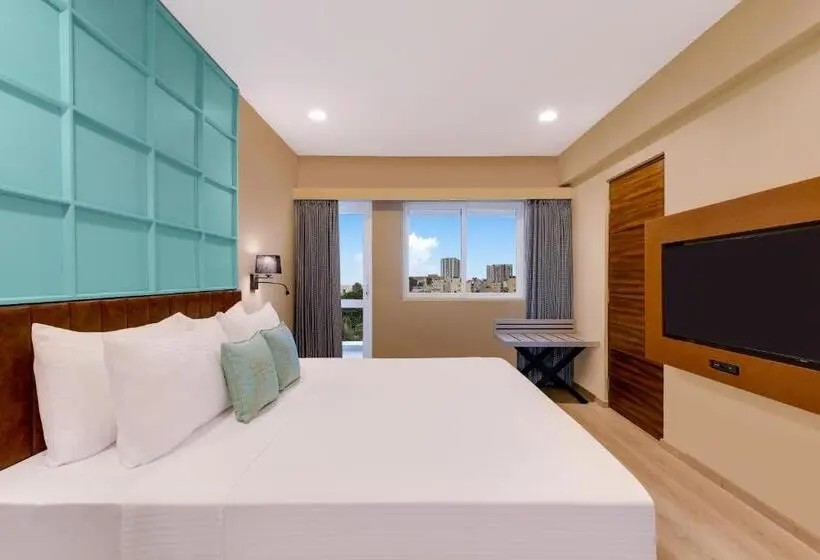 سوئیت با تخت بزرگ, Lemon Tree Suites, Whitefield, Bengaluru