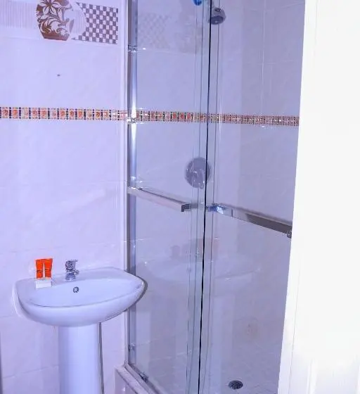 اتاق استاندارد, Eagles Fountain Self Catering Apartment