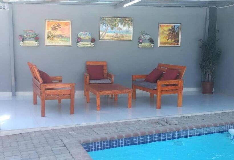 اتاق استاندارد, Eagles Fountain Self Catering Apartment