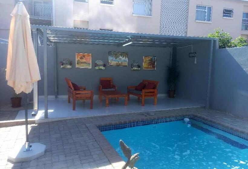 اتاق استاندارد, Eagles Fountain Self Catering Apartment