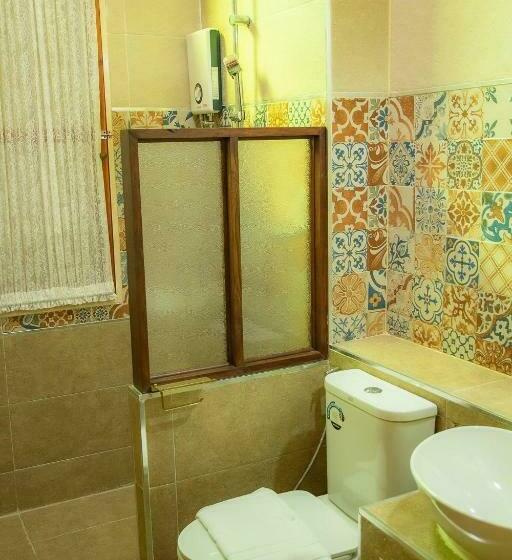 Pokój Standard, บ้านกิจเสรี