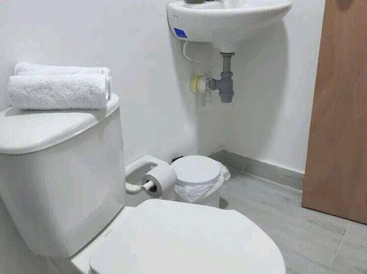 标准三人间, M4 En El Centro Histórico