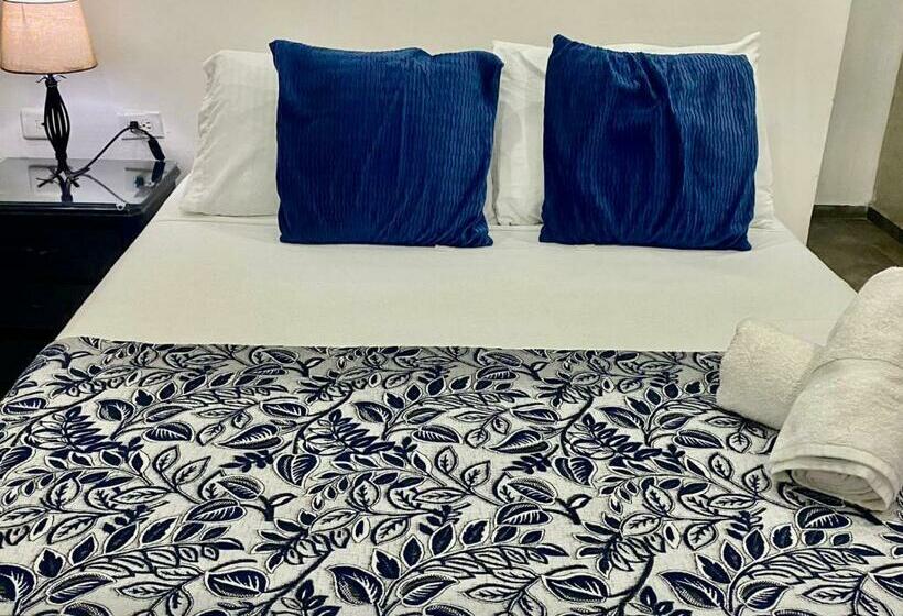 标准间, M4 En El Centro Histórico