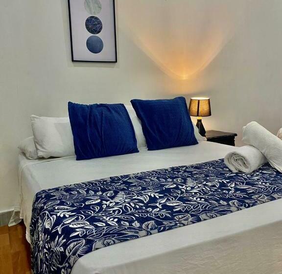 四人标准间, M4 En El Centro Histórico