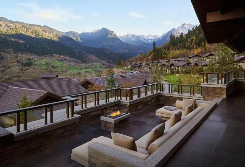 ツーベッドルーム　ヴィラ, Rissai Valley, A Ritz Carlton Reserve