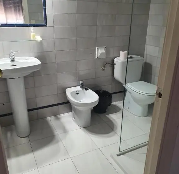 デラックスルーム, Hostal Carlos Iii