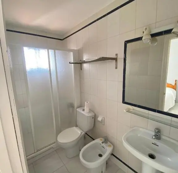 エコノミーシングルルーム, Hostal Carlos Iii
