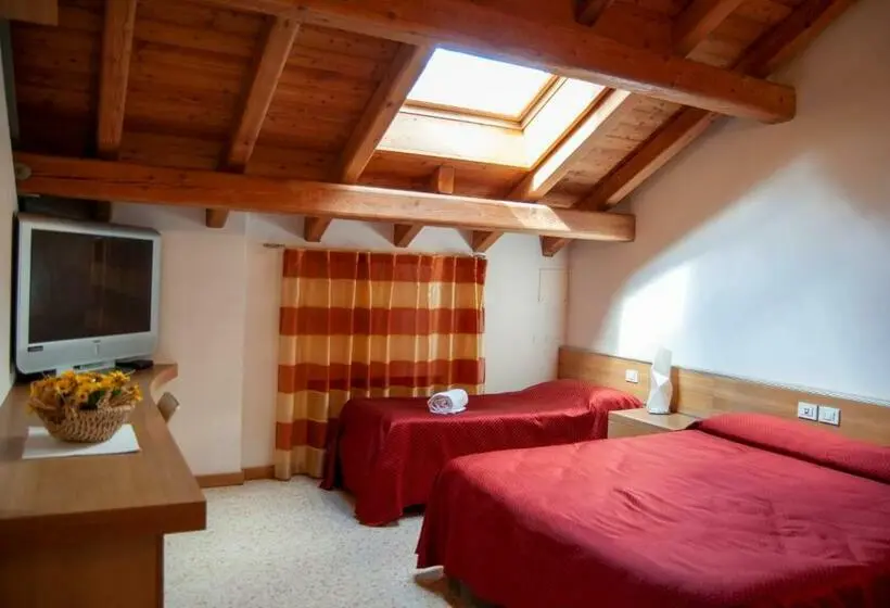 スタンダード４人部屋, Agriturismo Antico Splendore