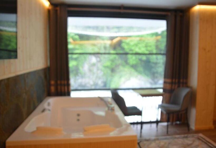 غرفة قياسية, Doğal Sui̇t Bungalov