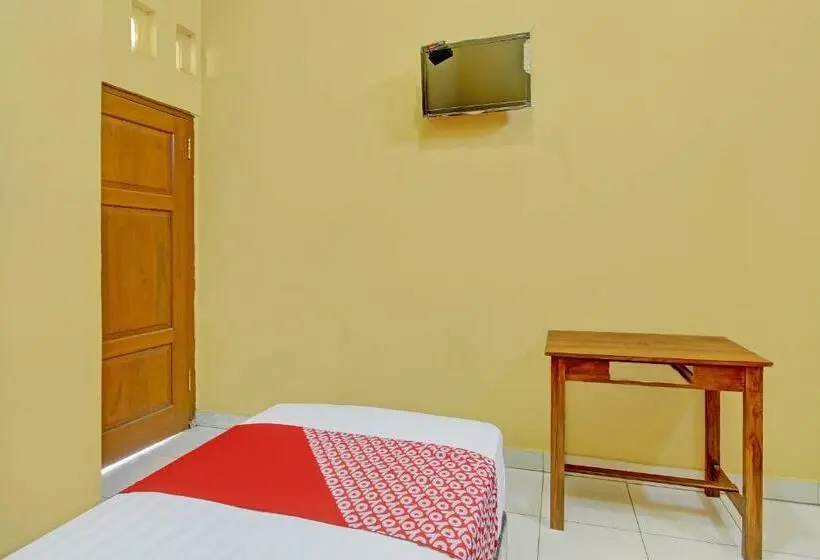 Standardzimmer, Sakeena Syariah Purwodadi Redpartner