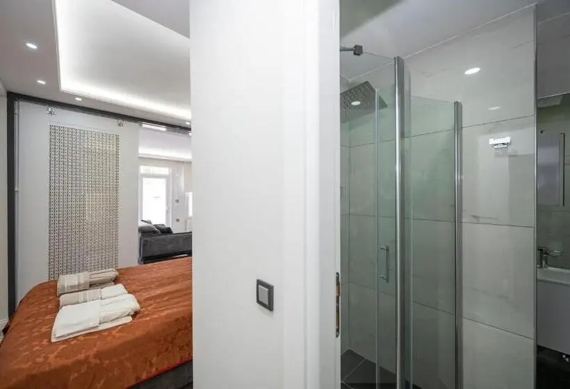 Deluxe Suite Sea View, Bosphorus Exclusi̇ve Resi̇dence