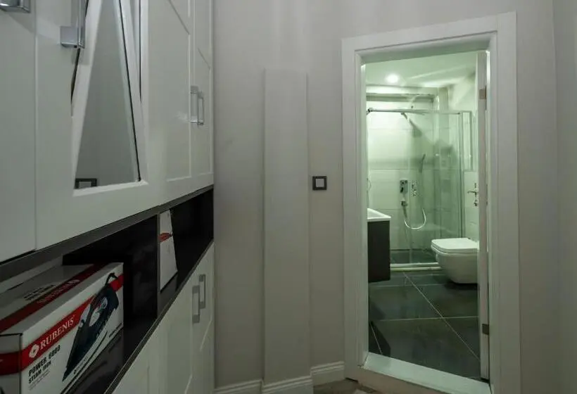 Deluxe Kolmen Hengen Huone Merinäkymä, Bosphorus Exclusi̇ve Resi̇dence