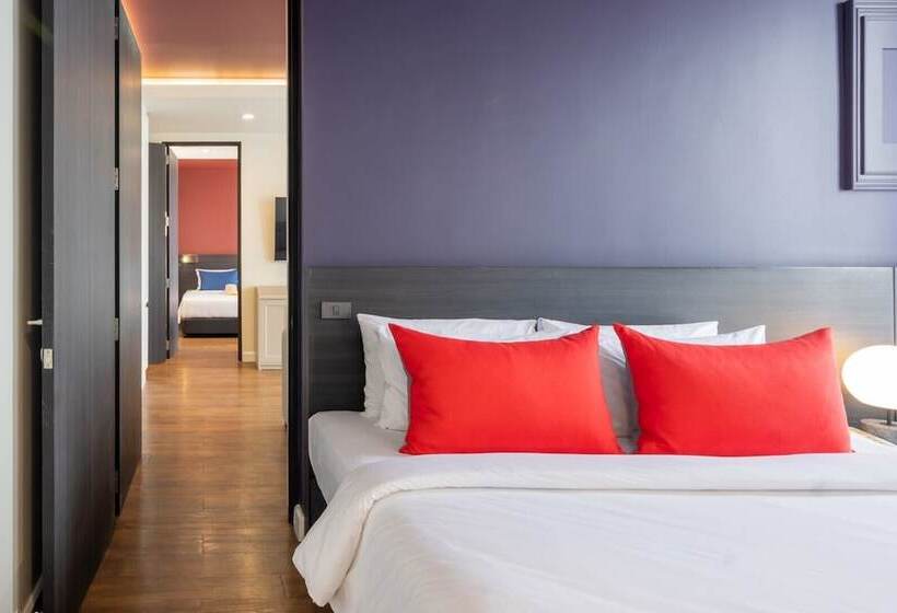 家庭间, Blue Hippo