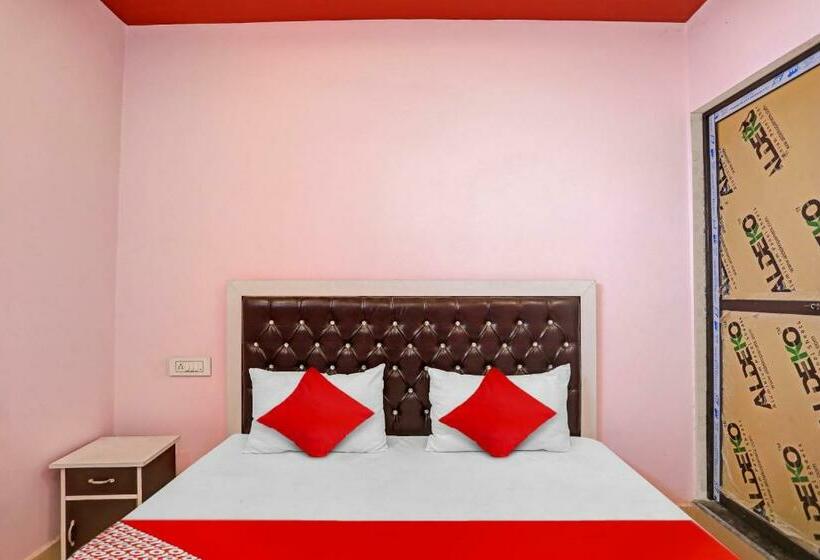 トリプルクラシックルーム, Oyo Flagship 81229 Avtar