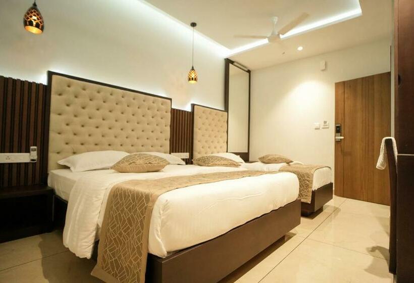 Quarto Triplo Superior, Sulu Residency