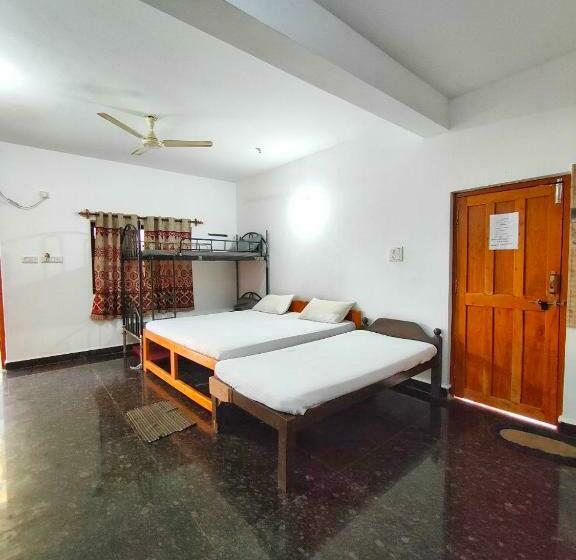 高级套房带海景, Yash Deep 100 Meter Calangute Beach