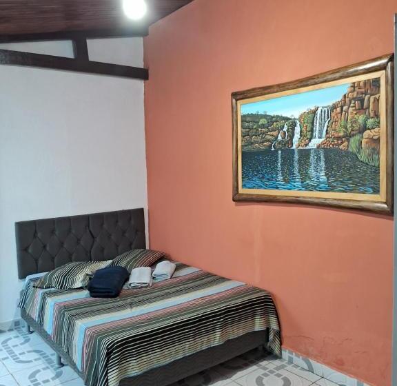 سوییت خانوادگی, Suite Central