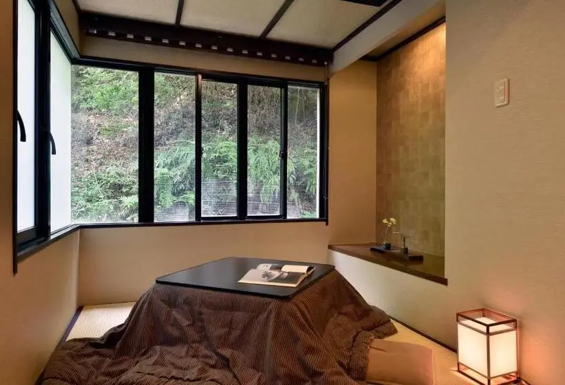 スタンダード４人部屋, Ryokan Sumiya Kihoan
