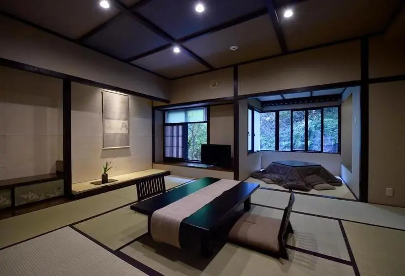 スタンダード４人部屋, Ryokan Sumiya Kihoan